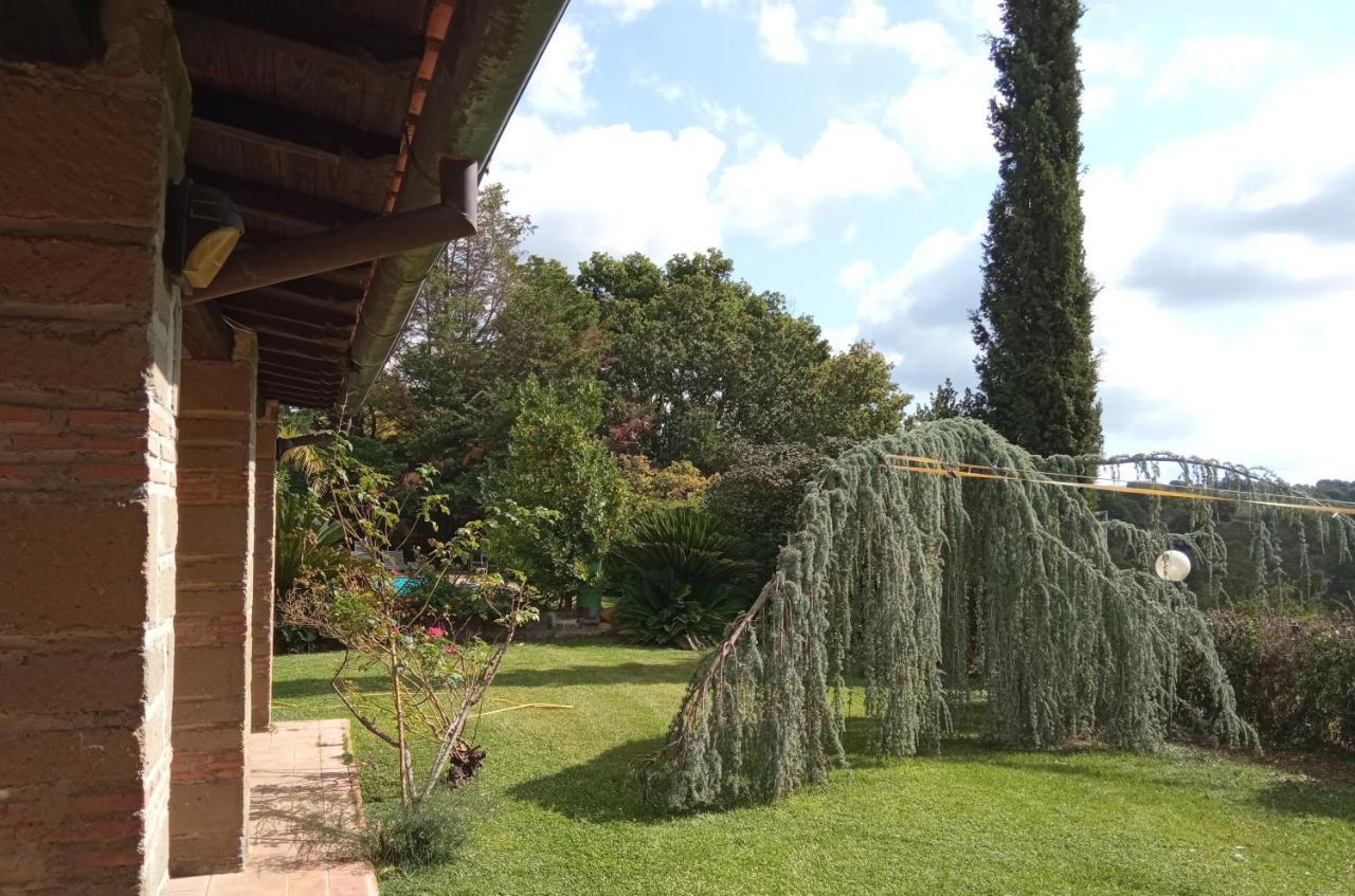 Villa Con Piscina Canale Monterano Exterior foto